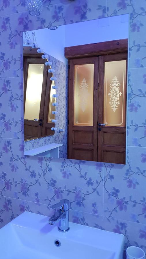Amanda'S Dream Apartment Taranto Exterior photo